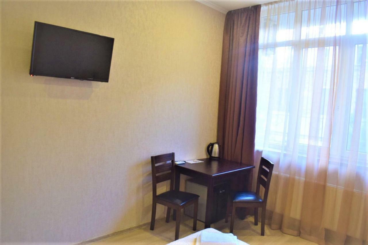 Apartment De France Odessa Exterior photo